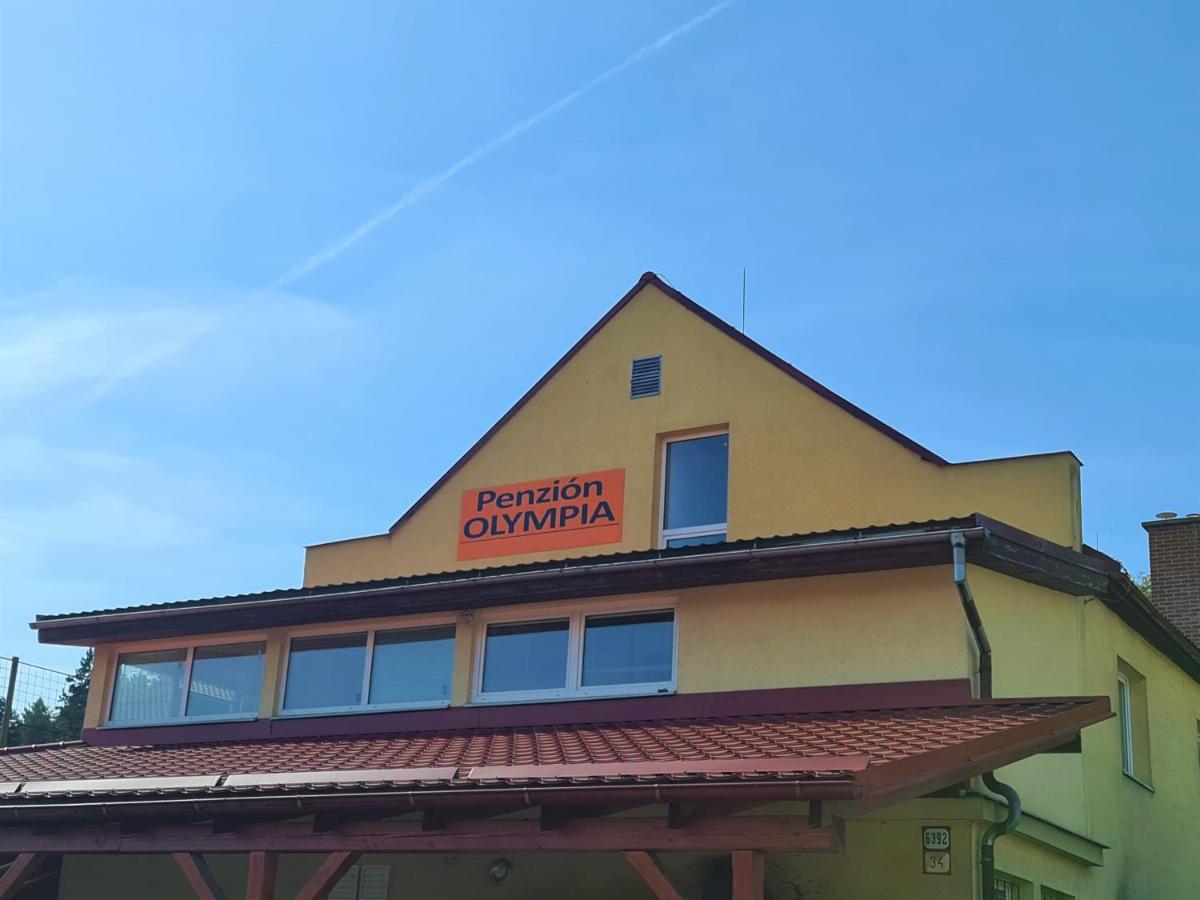 Penzion Olympia Banská Bystrica Esterno foto