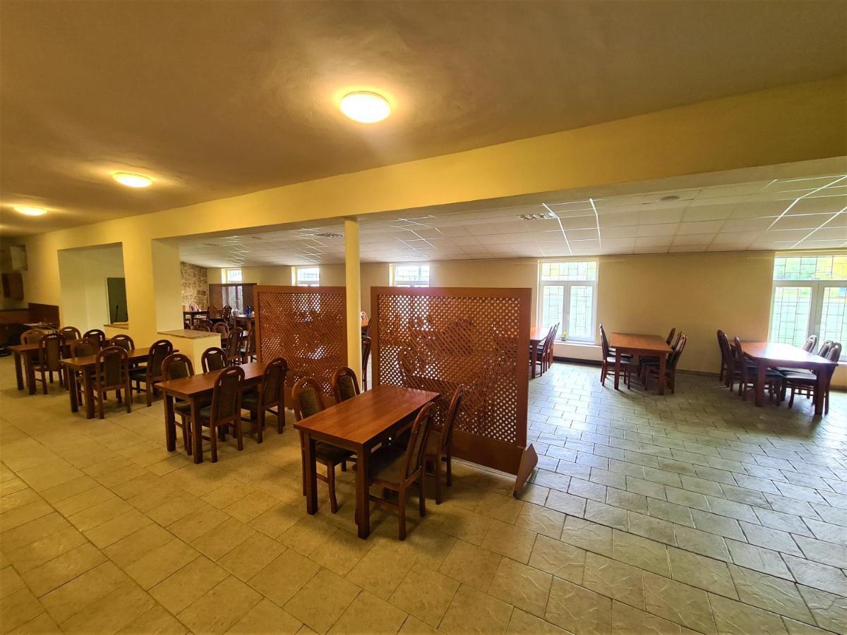 Penzion Olympia Banská Bystrica Esterno foto